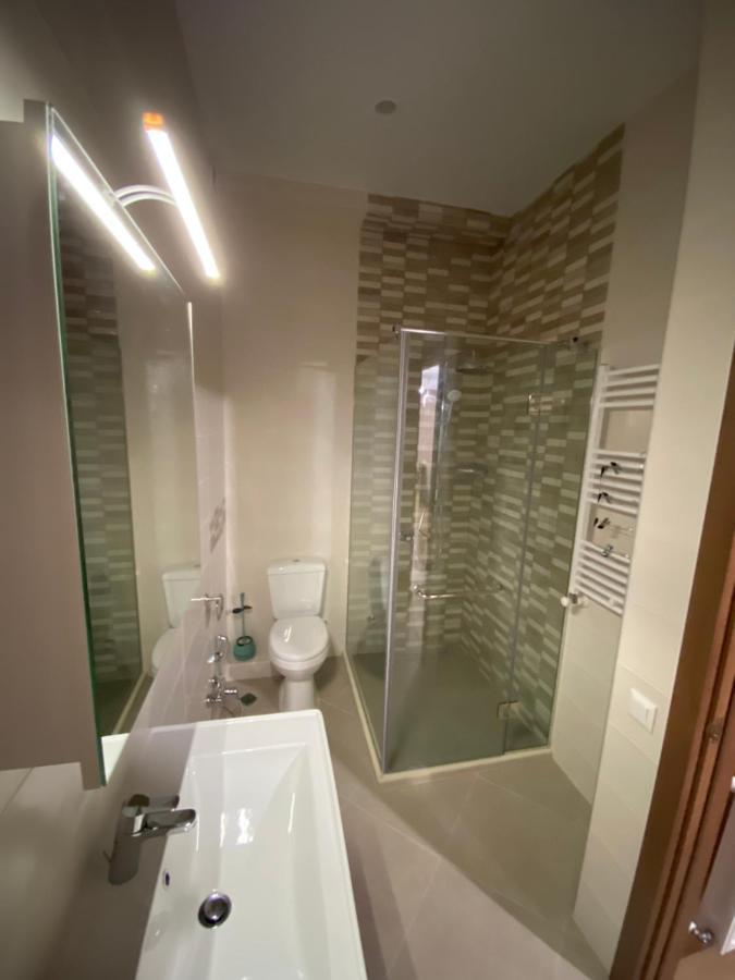 Lovely And Cozy Apartment! คูทายสิ ภายนอก รูปภาพ