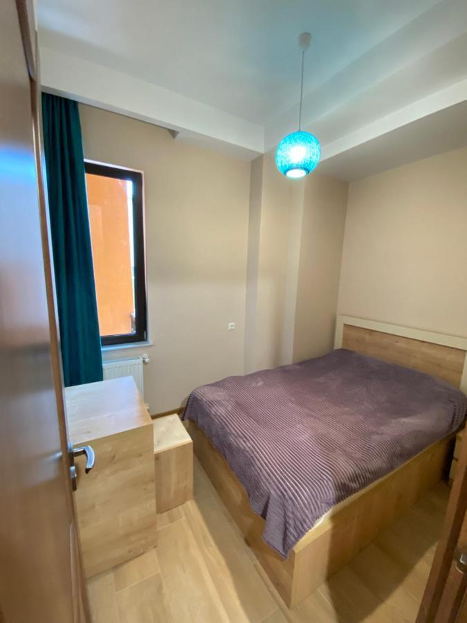 Lovely And Cozy Apartment! คูทายสิ ภายนอก รูปภาพ